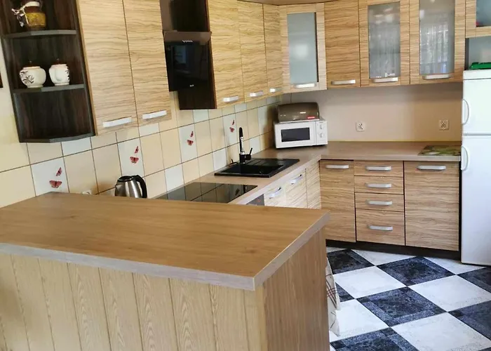 Nina Semesterbostad *